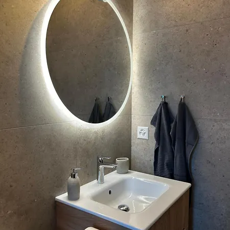 New In Center Appartement